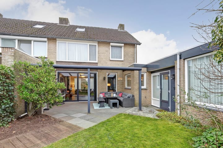 Foto 47 van Orion 16