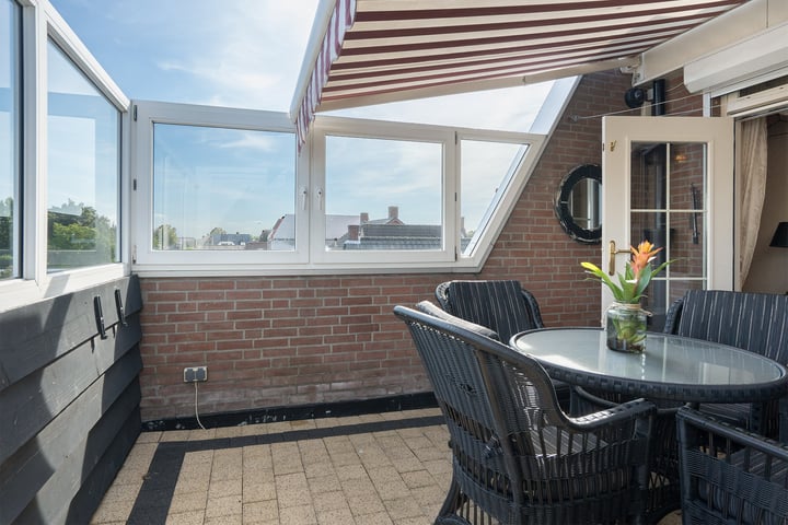 View photo 35 of Dorpsstraat 42-D