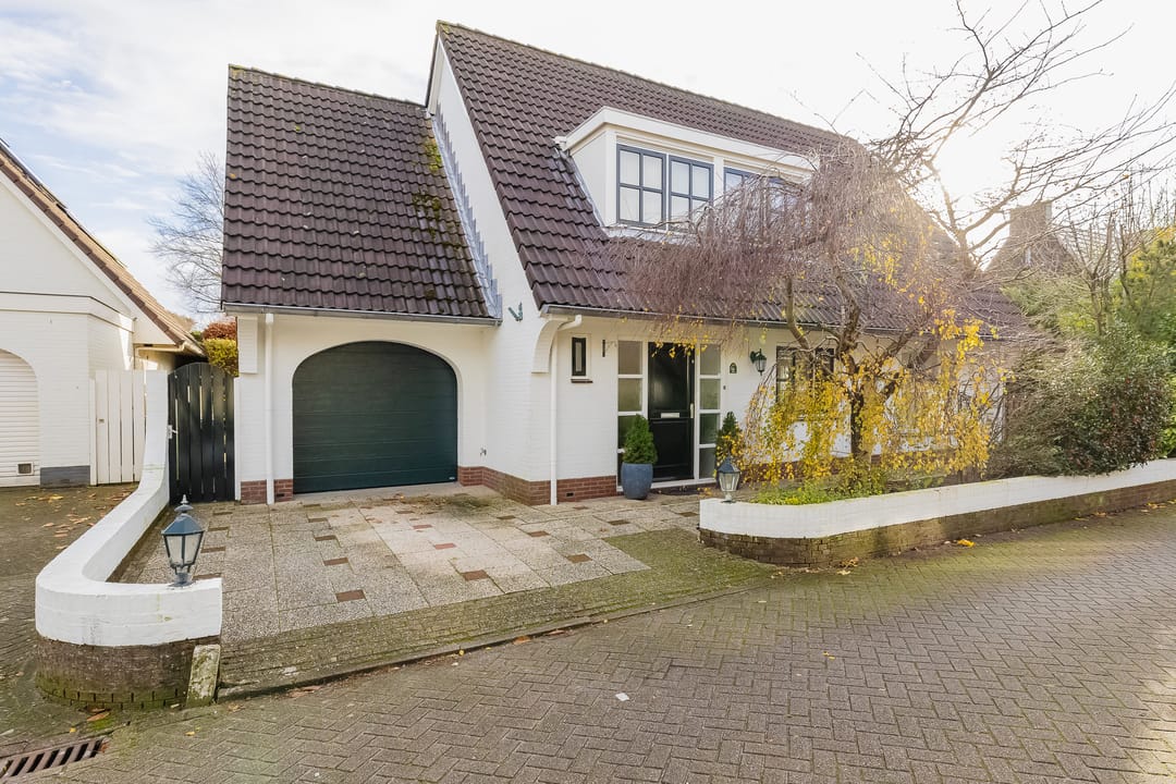 Foto 1 van Van der Vlugtpark 2