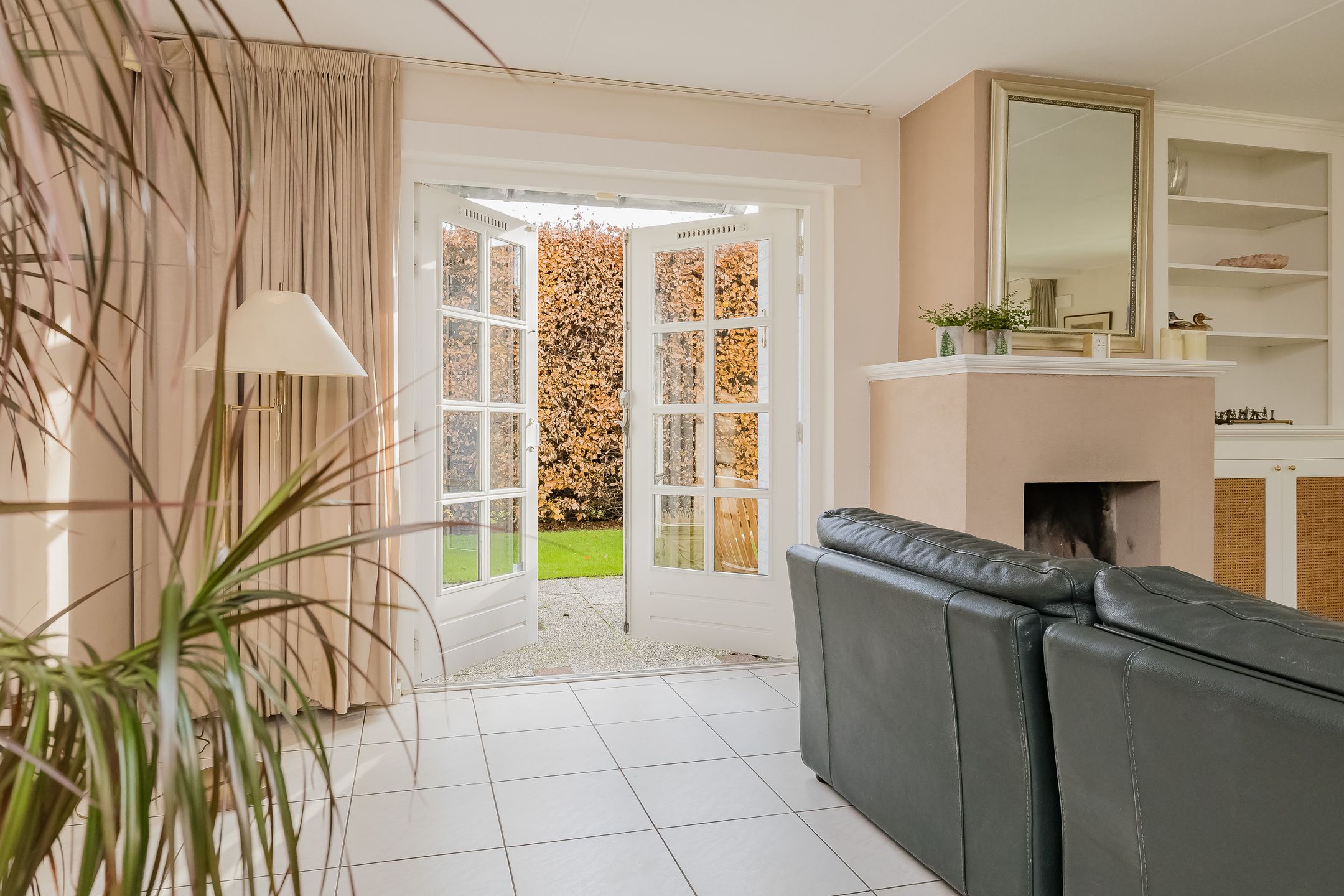 Foto 9 van Van der Vlugtpark 2