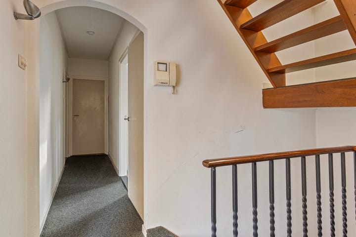 Photo 19 of Bredaseweg 27