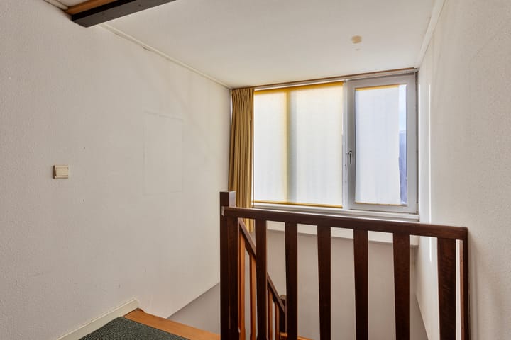 Photo 20 of Bredaseweg 27