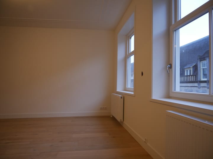 Foto 7 van Lange Houtstraat 13-F