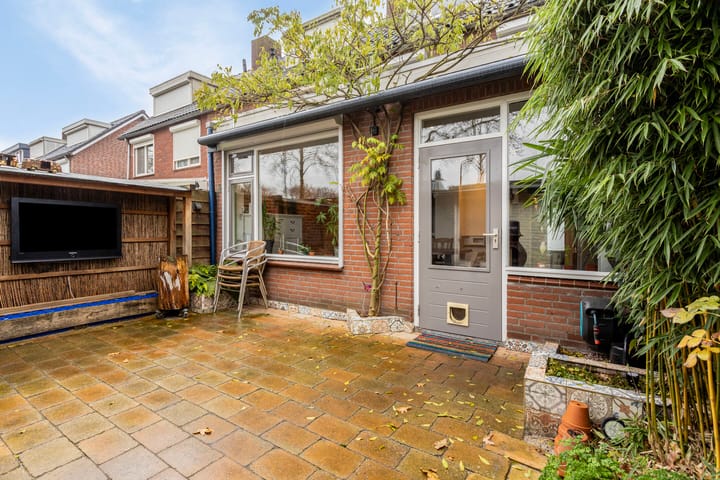 Foto 6 van Mahoniehoutstraat 51