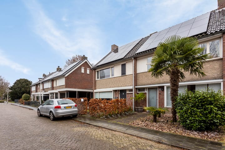 Foto 9 van Mahoniehoutstraat 51