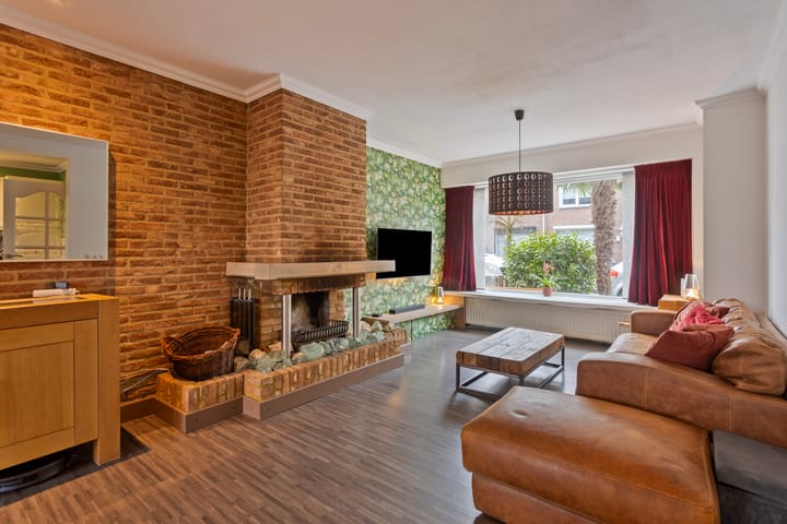 Foto 17 van Mahoniehoutstraat 51