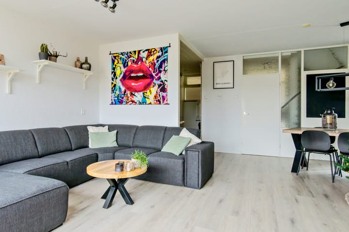 Foto 9 van Saturnus 13