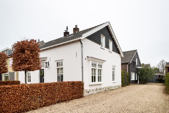 Photo 34 of Schoolstraat 51