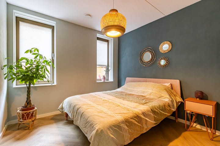 Foto 4 van Helper Westsingel 49-13