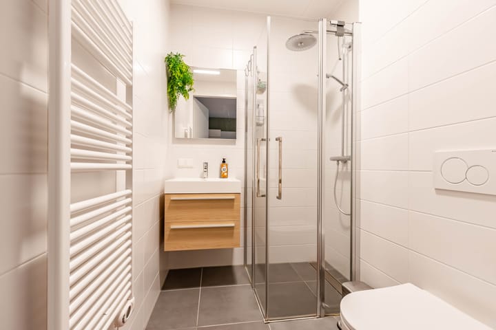 Foto 5 van Helper Westsingel 49-13