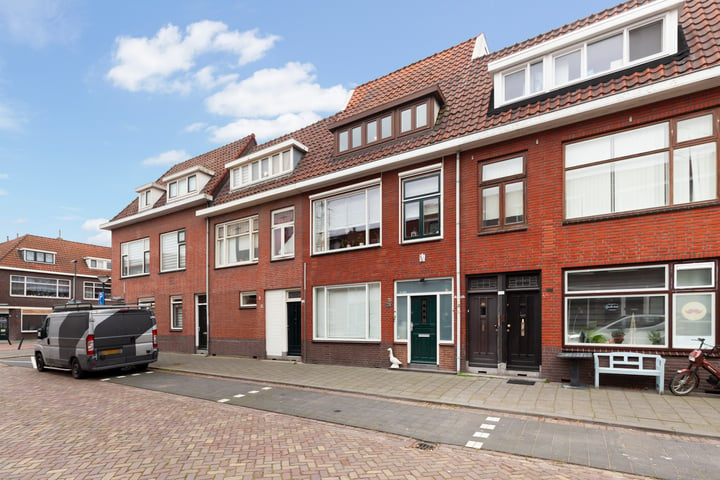 View photo 1 of Sweelinckstraat 126