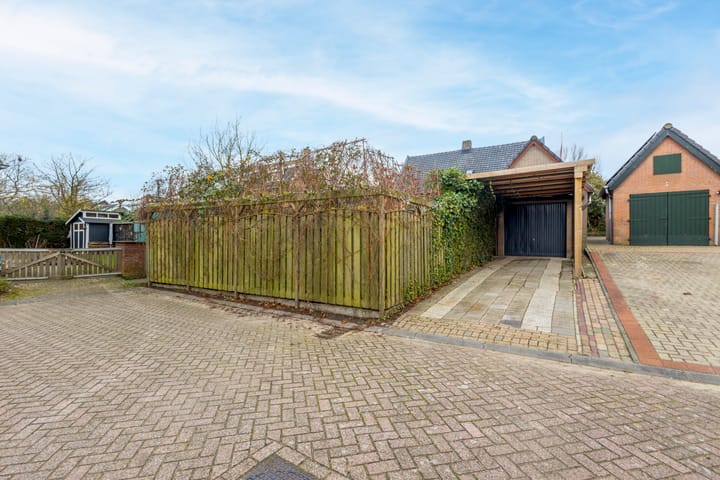 Foto 43 van Kerkweg 52