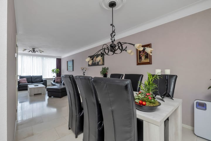 Foto 6 van Anna Bijnsstraat 11