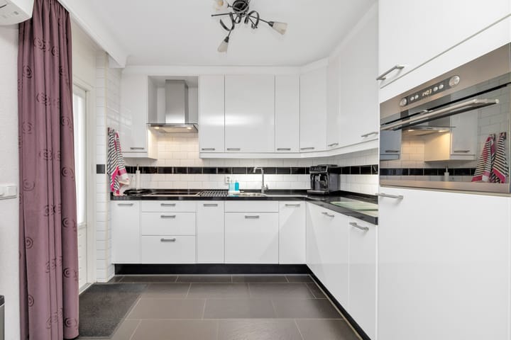 Foto 7 van Anna Bijnsstraat 11