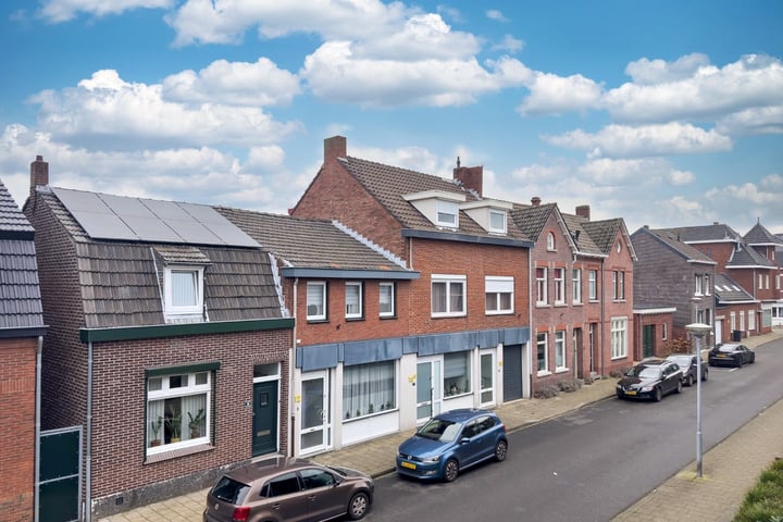 View photo 46 of 2e Lambertusstraat 19