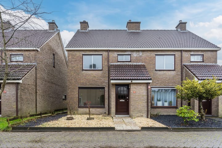 Foto 1 van Voorhuis 31