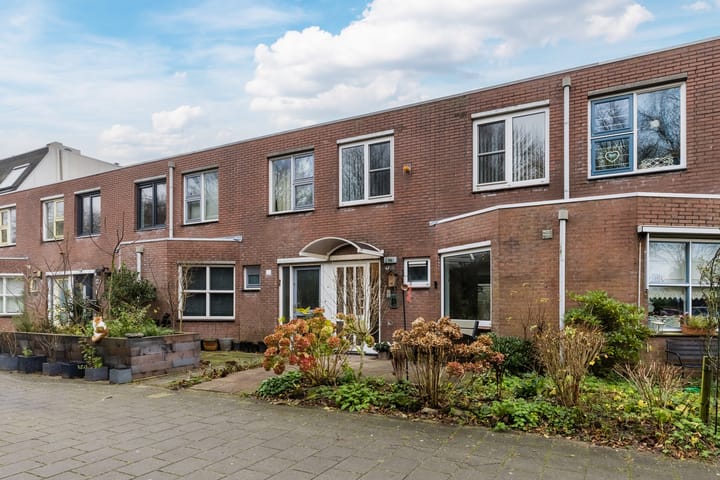 Foto 48 van Willem Gertenbachstraat 98