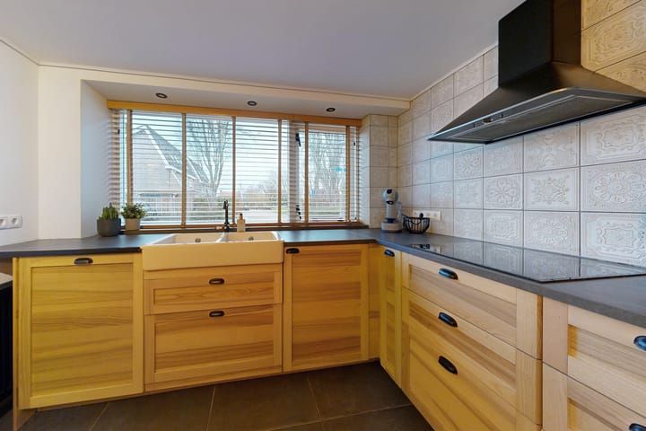 Foto 24 van Beukenlaan 14