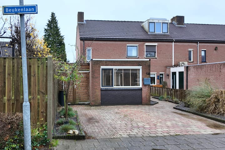 Foto 58 van Beukenlaan 14