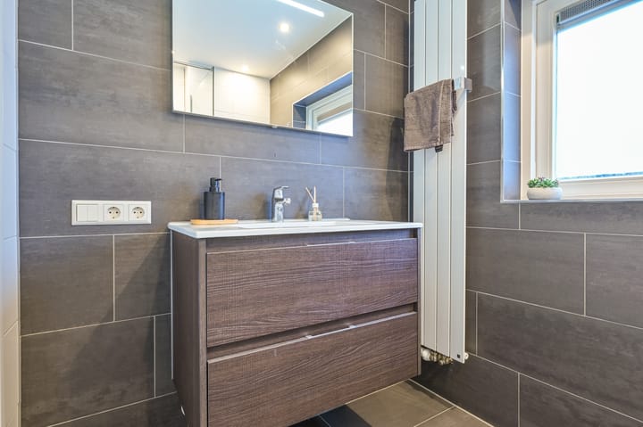 Foto 25 van Prins Hendrikweg 13-B