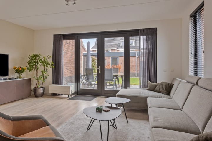 Foto 4 van Bornkamp 32