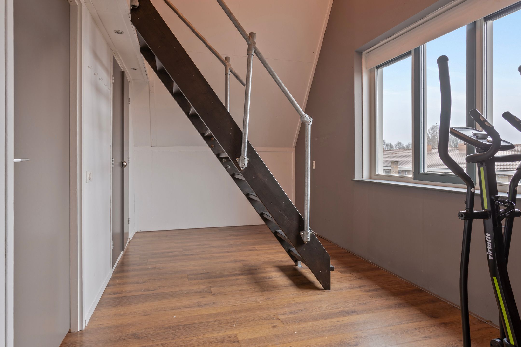 Foto 33 van Bornkamp 32