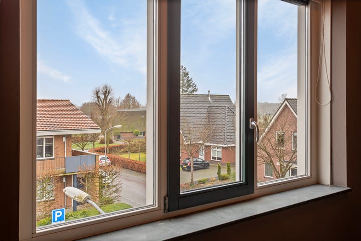 Photo 35 of Bornkamp 32