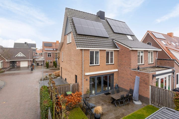 Photo 46 of Bornkamp 32