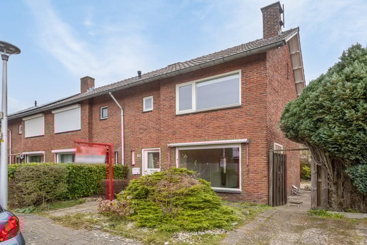 Photo 1 of Laurens Alma Tademastraat 22