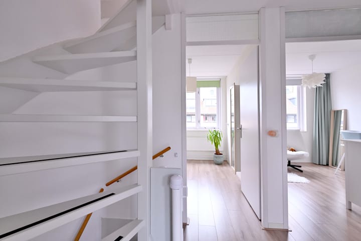 Foto 13 van Lauweriksplein 20