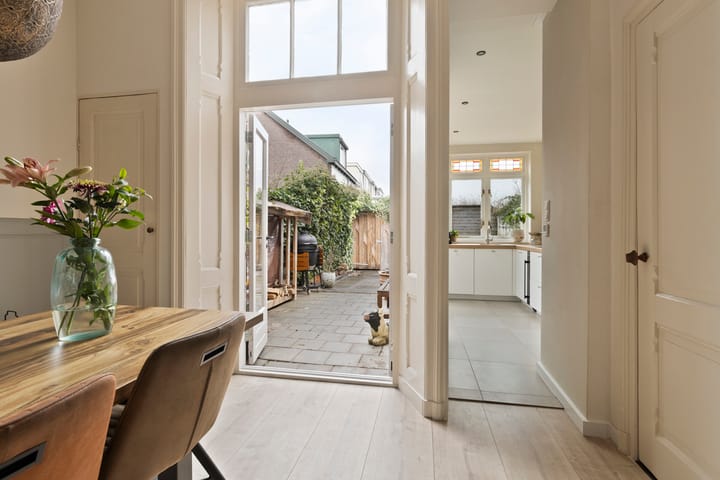 Foto 9 van Emmerikseweg 15