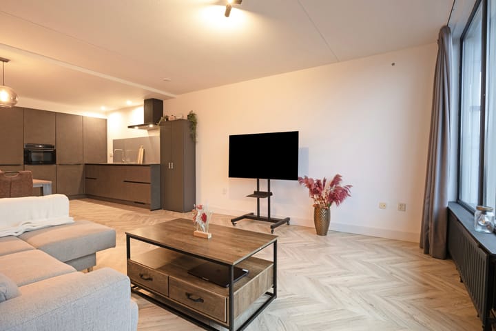 Foto 10 van Raadhuisplein 4-C