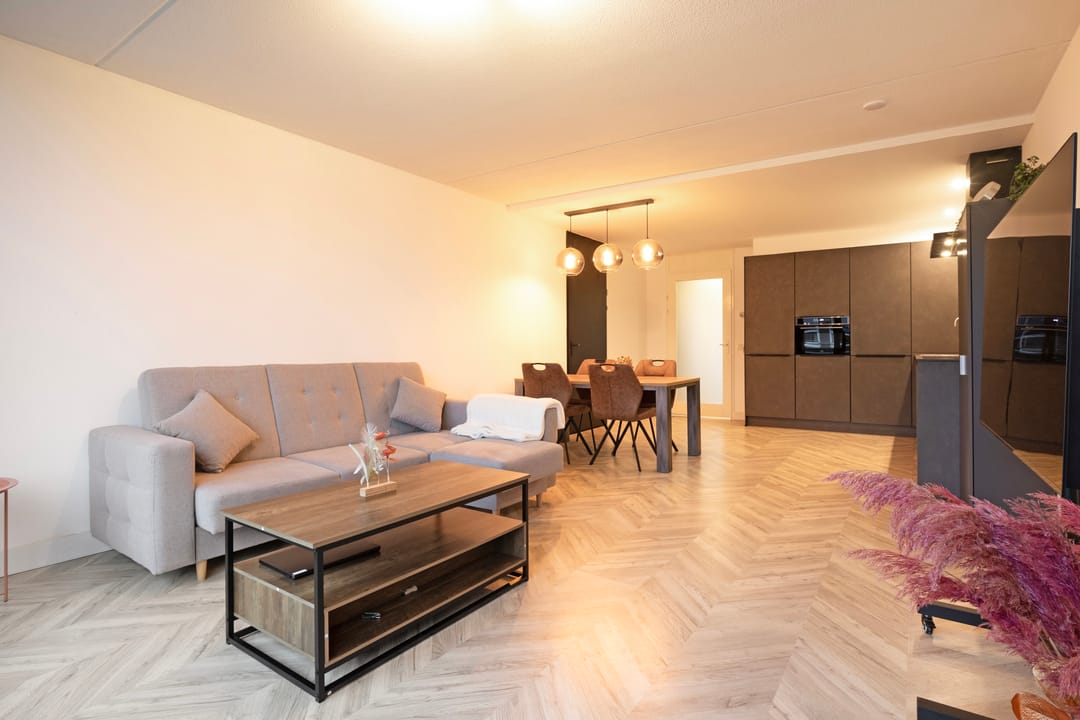 Foto 11 van Raadhuisplein 4-C