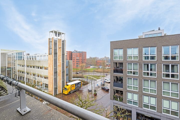 Foto 26 van Raadhuisplein 4-C