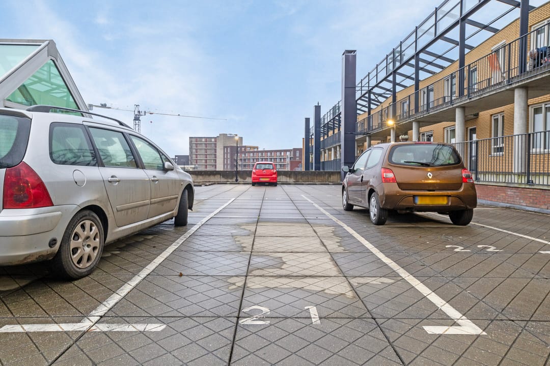 Foto 31 van Raadhuisplein 4-C