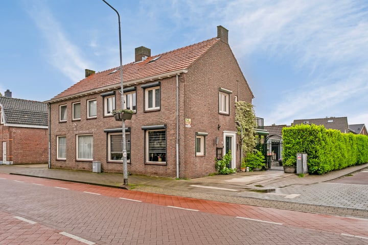 Bekijk foto 2 van Dorpstraat 10