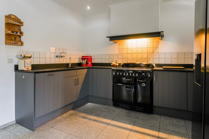 Foto 16 van Dorpstraat 10