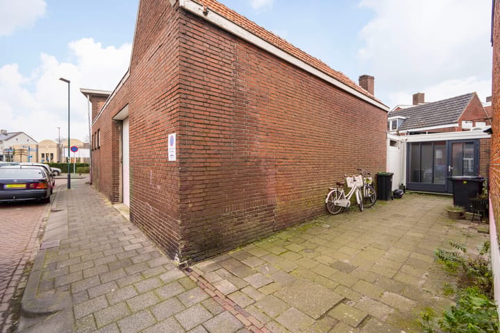 Foto 21 van Tramstraat 59