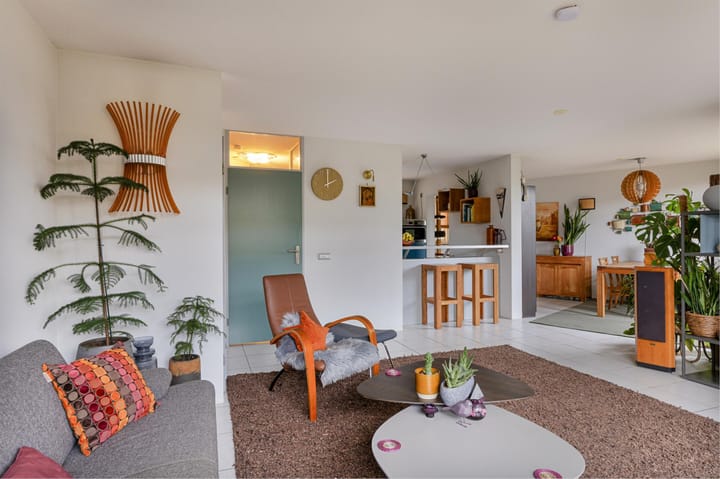 Photo 15 of Ernst Barlachrade 65