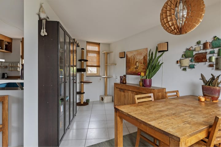 Photo 18 of Ernst Barlachrade 65