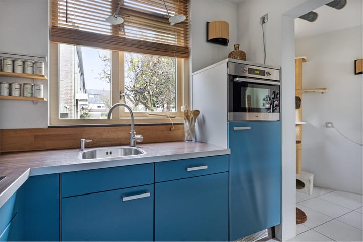 Photo 19 of Ernst Barlachrade 65