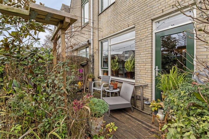 Photo 37 of Ernst Barlachrade 65