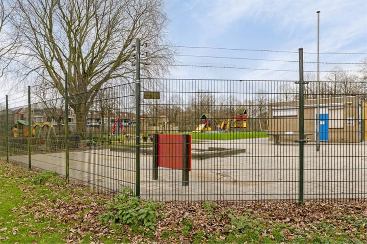 Photo 42 of Ernst Barlachrade 65