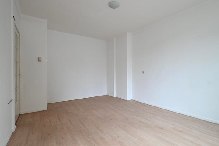 Photo 7 of Schilderstraat 34-C