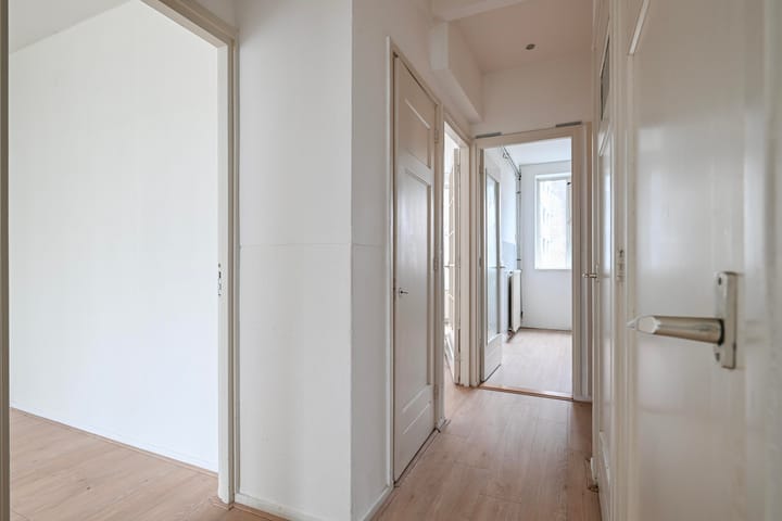 Photo 9 of Schilderstraat 34-C