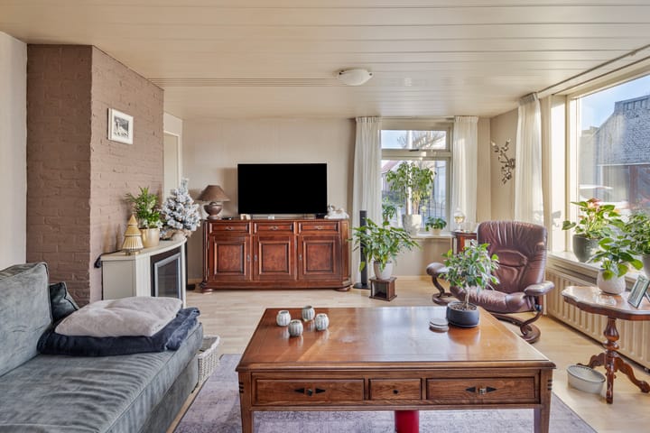 Foto 19 van Rijksstraatweg 187