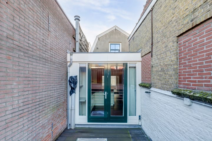 Photo 22 of Kleiwegstraat 18