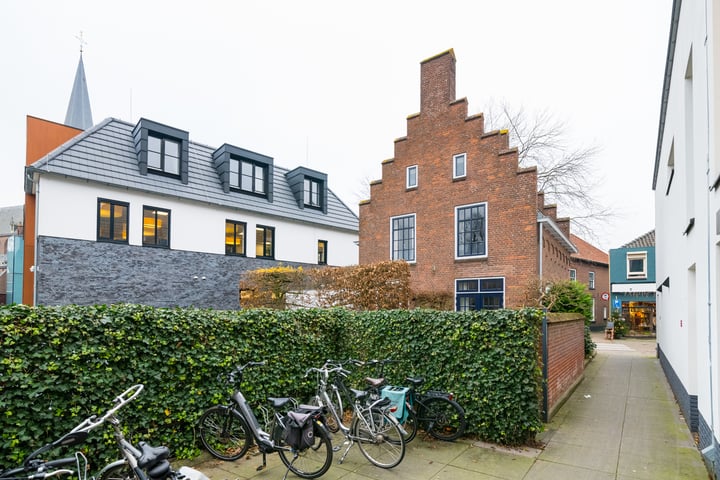 View photo 34 of Marktstraat 8-B