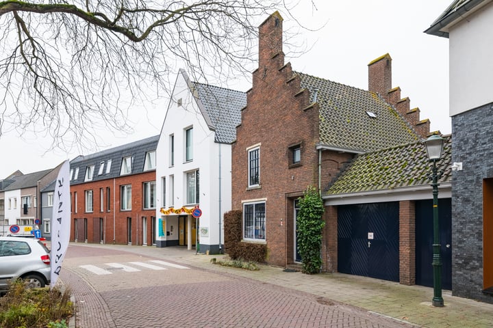 View photo 43 of Marktstraat 8-B