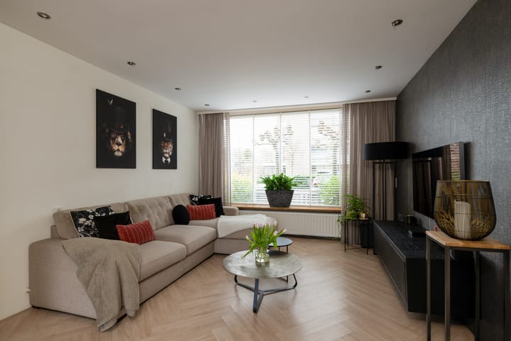 Foto 5 van Anjerlaan 10